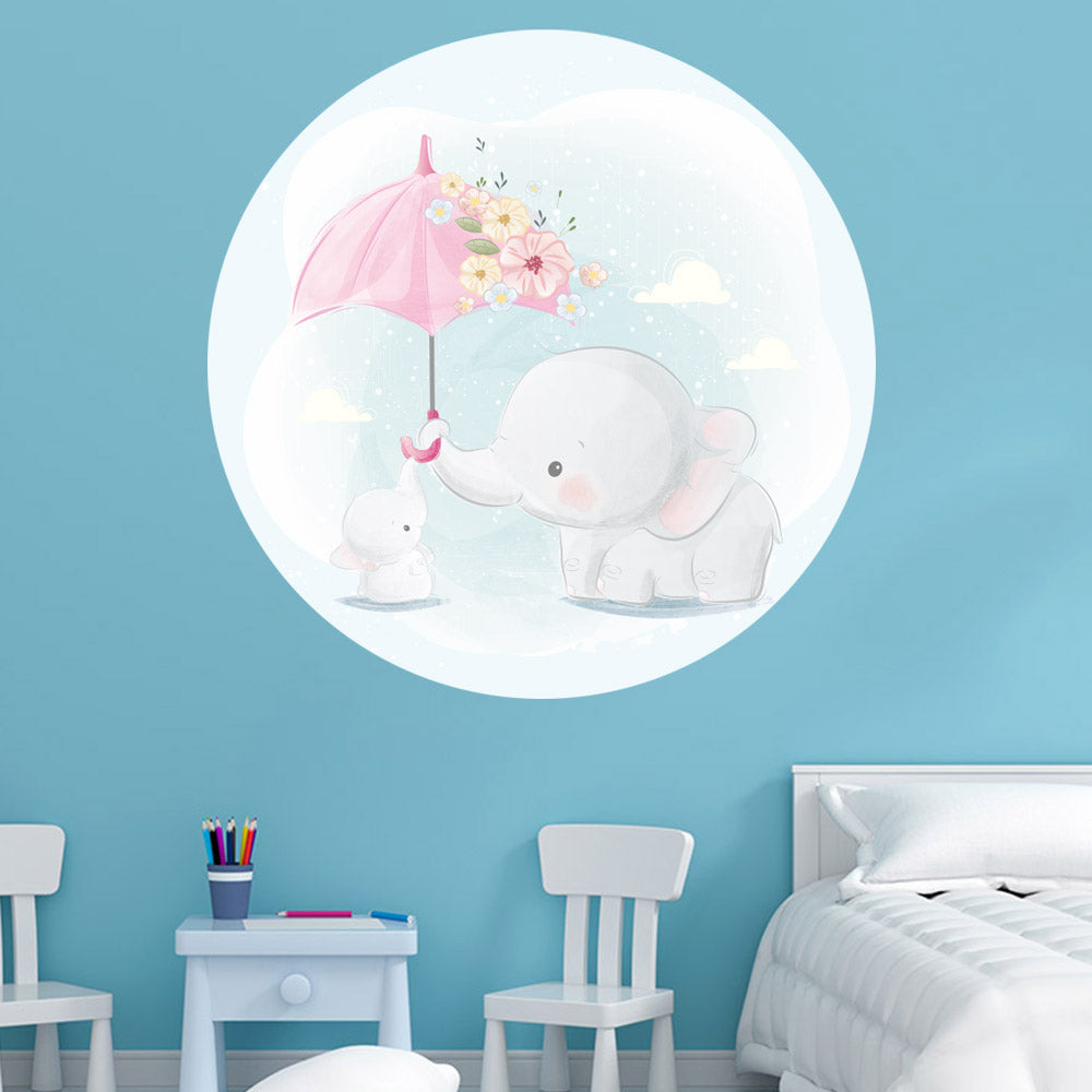 Wandtattoo rund "Elefant mit Schirm" auf blauer Wand im Kinderzimmer