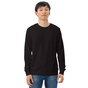 Ein Mann trägt ein klassisches, schwarzes Sweatshirt mit Rundhalsausschnitt. Das Sweatshirt hat eine bequeme Passform und besteht aus weichem Stoff, ideal für den Alltag oder einen lässigen Look.