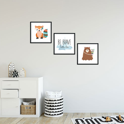 Poster-Set "Be Brave" in modernem Kinderzimmer