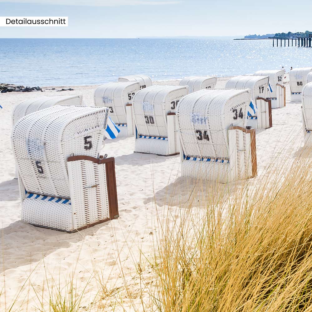 Detailausschnitt Leinwandbild "Strandkörbe am Meer"